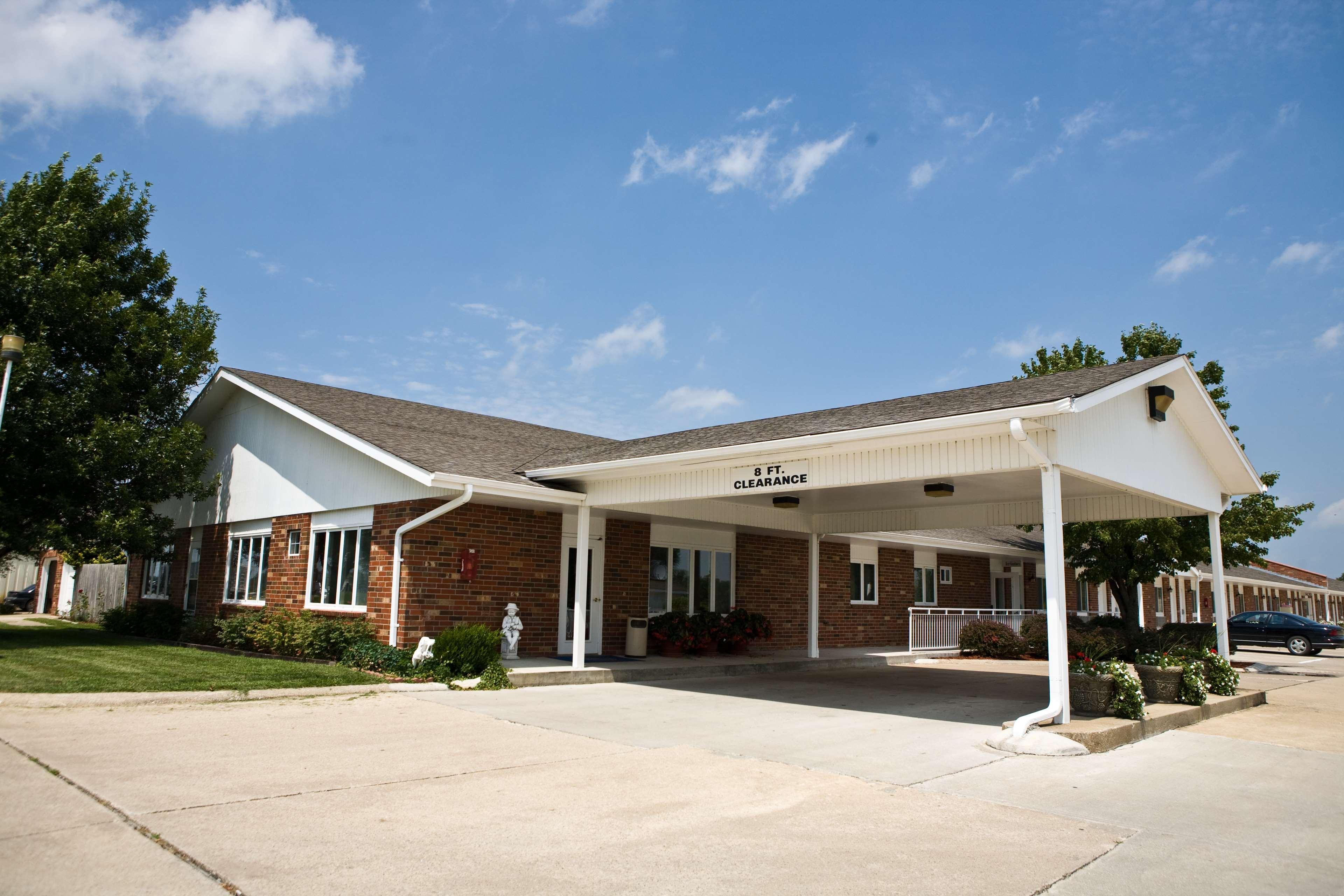 Surestay By Best Western Cameron Exterior photo