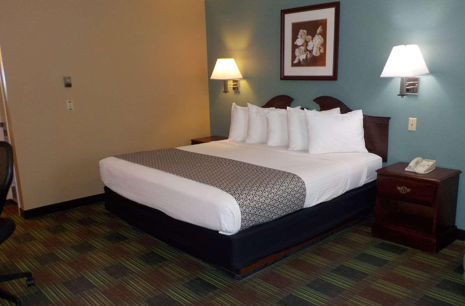 Surestay By Best Western Cameron Exterior photo