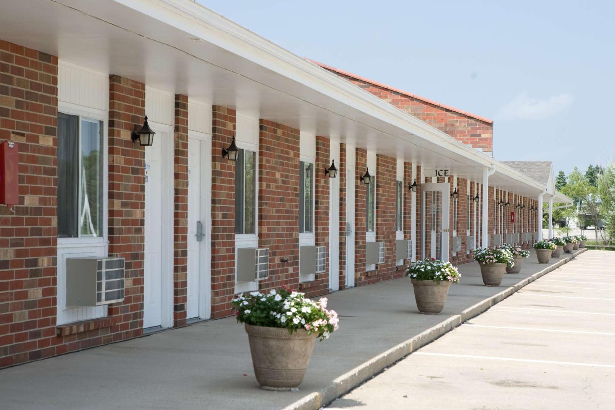 Surestay By Best Western Cameron Exterior photo